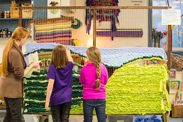 Lower School and Grade 5 Students Explore Community Art