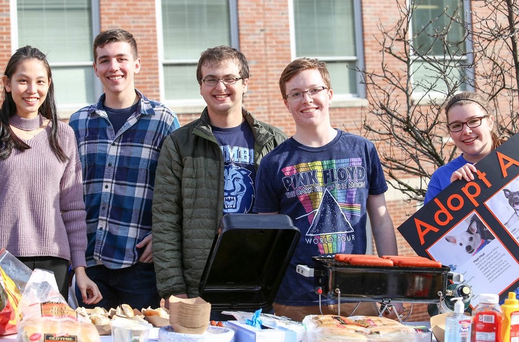 Economics Students Prepare for Annual Hot Dog Stand Competition