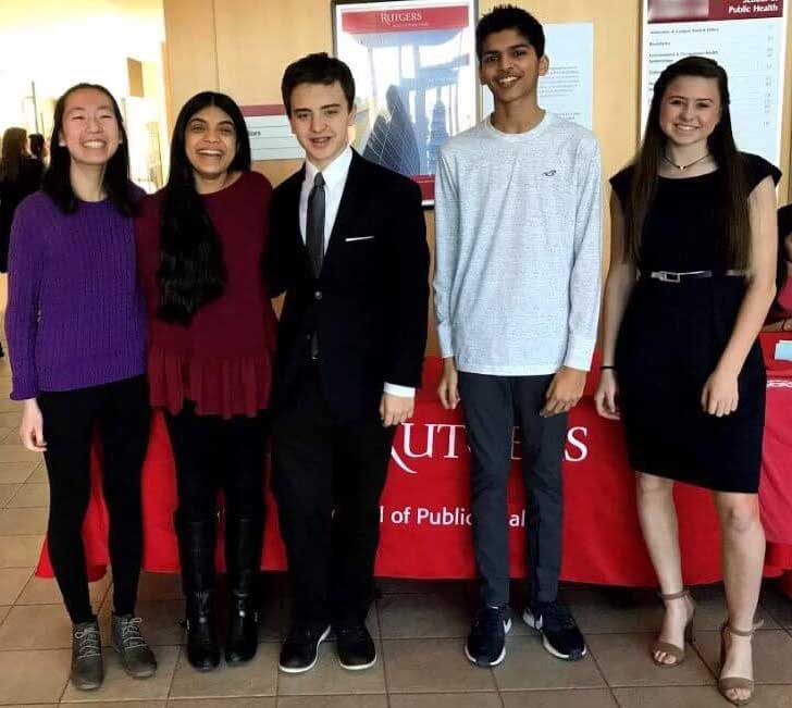Two First Place Awards for Students at Rutgers Oncology Olympiad