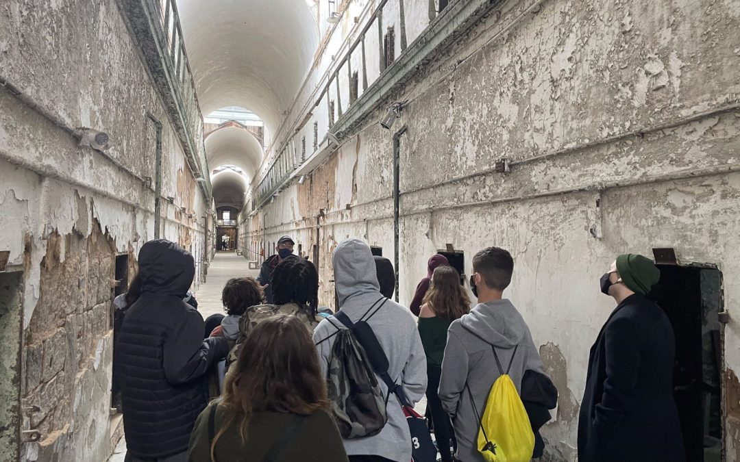 Seventh Graders Visit Eastern State Penitentiary as Part of Study of Mass Incarceration
