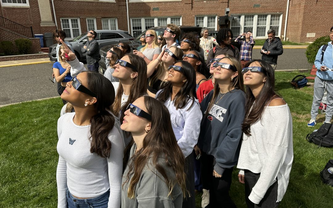 MFS Community Enjoys Solar Eclipse Viewing